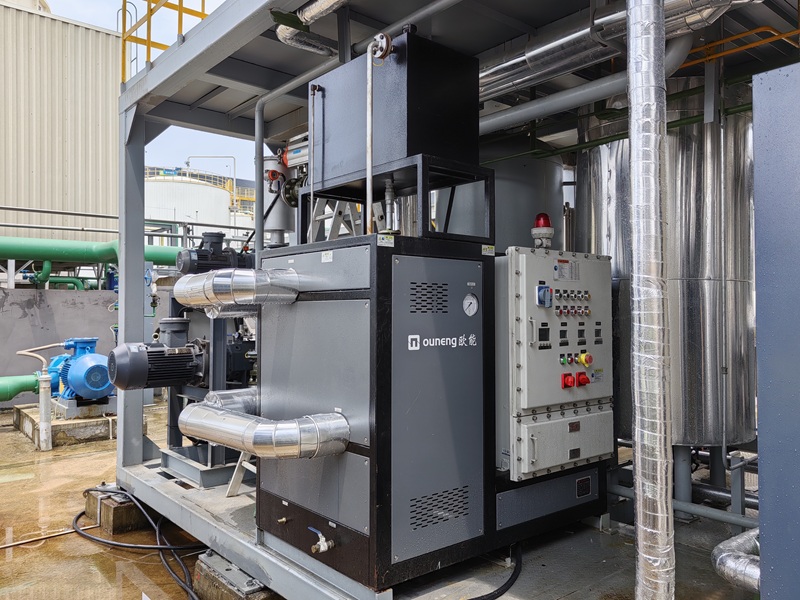 防爆導熱油爐用什么油加熱？