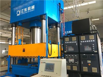 復合材料槳葉模壓控溫選擇什么溫控設備？
