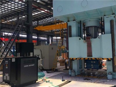 碳纖維成型油溫機「歐能機械」復(fù)合材料碳纖維專業(yè)設(shè)計