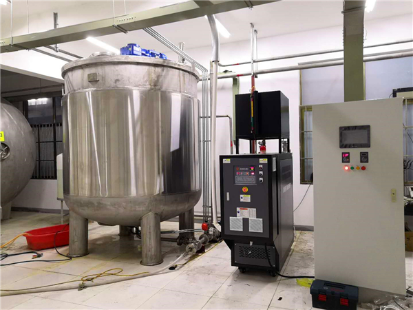 油溫機溫度最高可以達到多少度？「歐能機械」最高400度