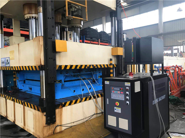 模溫機導(dǎo)熱油