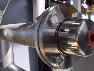 模溫機(jī)加熱管怎么放置？「歐能機(jī)械」為您分析水平擺放優(yōu)點(diǎn)