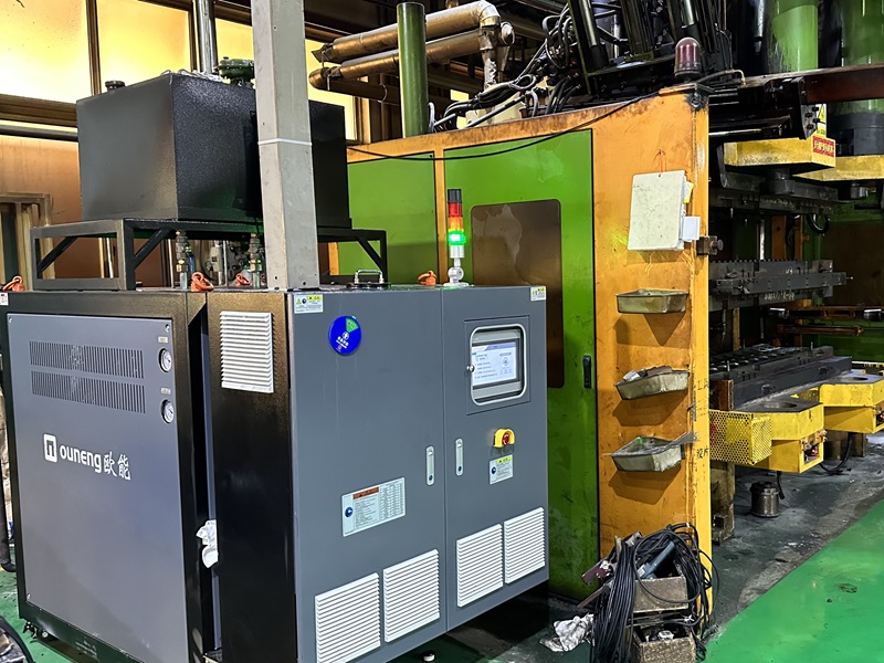 電加熱導(dǎo)熱油爐能給干燥機(jī)加熱嗎？