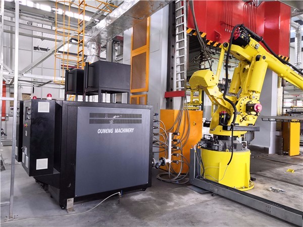 模溫機(jī)如何控制物料產(chǎn)品的溫度